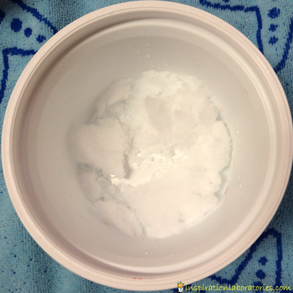 Snow Science Experiment - Day 15 of our Christmas Science Advent Calendar