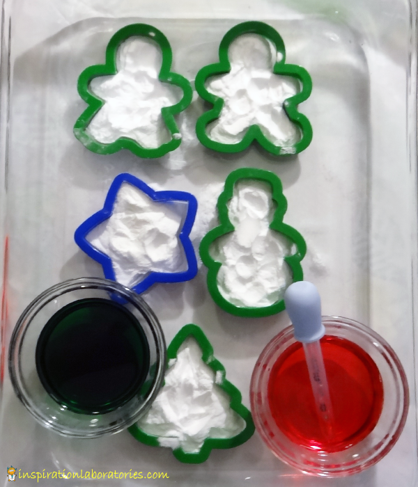 Christmas Science: Baking Soda, Vinegar, and Cookie Cutters - Day 6 of our Christmas Science Advent Calendar