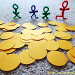 Super Hero Math Game: Catch a Villain – Practice number recognition, counting, and addition in this great game that gets kids moving. Have fun #SuperHeroing