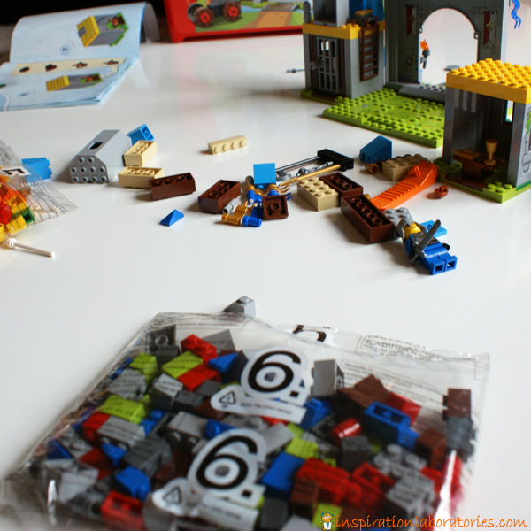 LEGO JUNIORS are easy young makers to build. Sponsored by LEGO. #LEGOJuniorMakers #CleverGirls