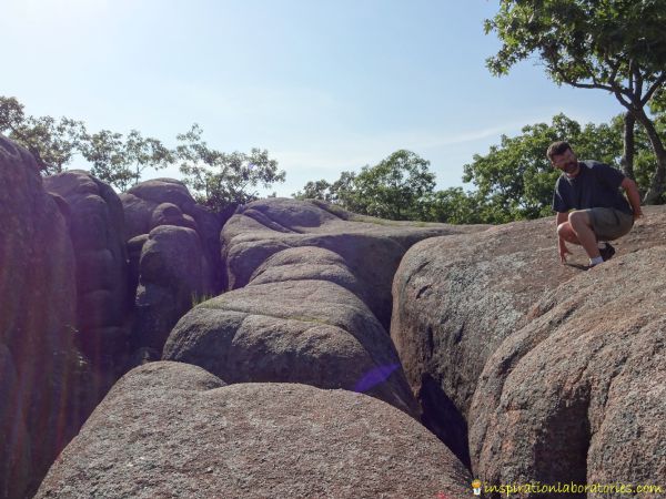 bouldering Elephant Rocks