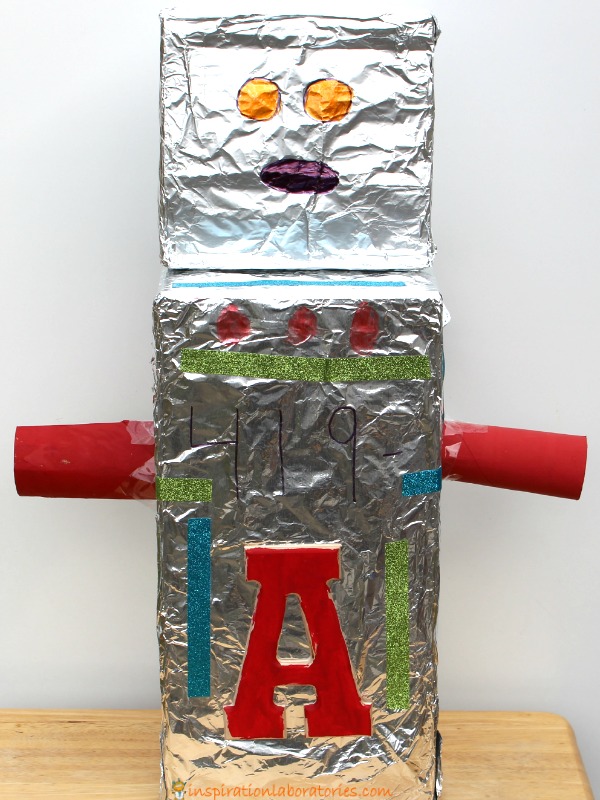 Build a robot craft inspired by Robo-Sauce