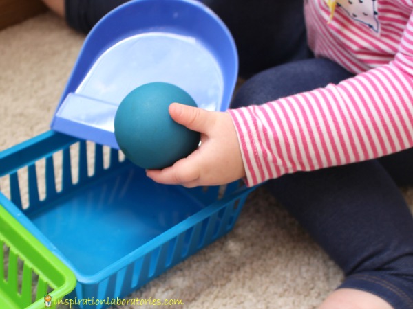 Practice sorting skills with this fun game for toddlers.