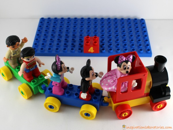 All aboard! Load up the DUPLO train to play a fun counting game.