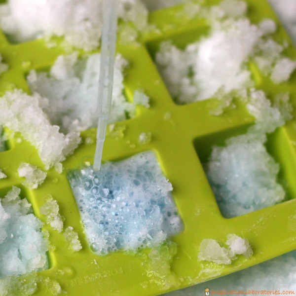 Add a little chemistry to your snow. Fizzy snow is a fun sensory science exploration that kids will love.