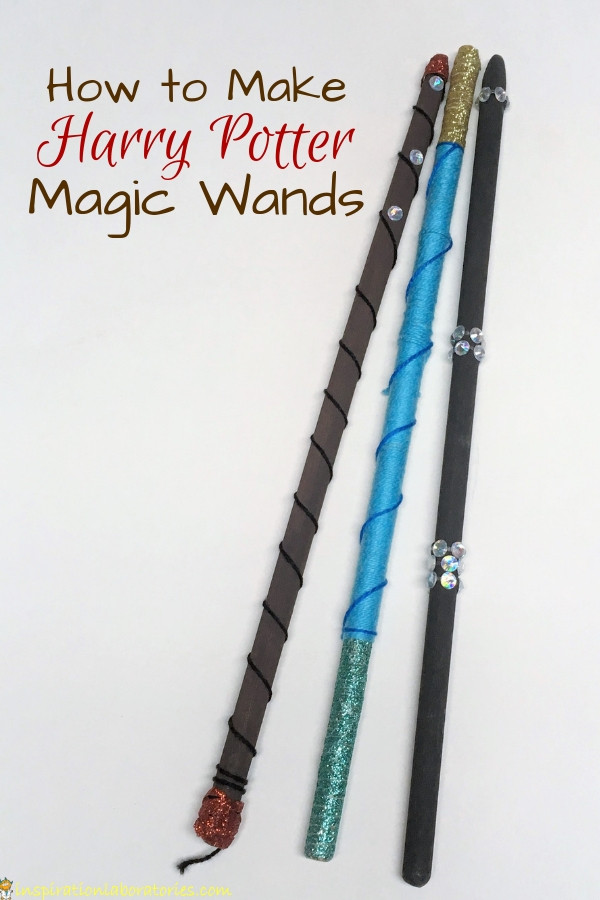 Make your own Harry Potter wands. Let party guests decorate them at your Harry Potter birthday party. These simple magic wands make great party favors.