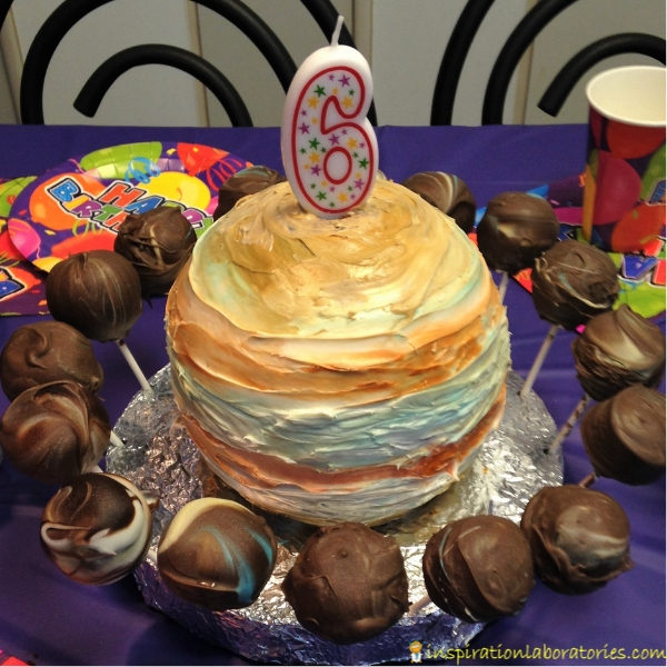 Jupiter cake with moon cake pops